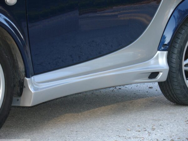 Side skirts in color river silver for Smart Fortwo 450 cabrio